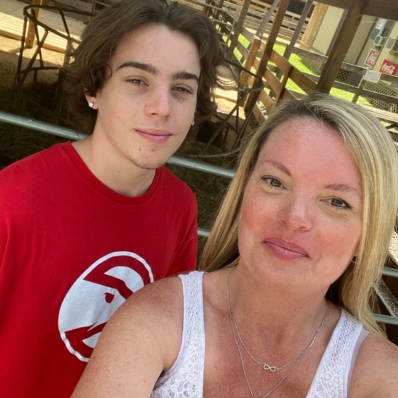 Meet your Posher, Kiley - Picture 1 of 1